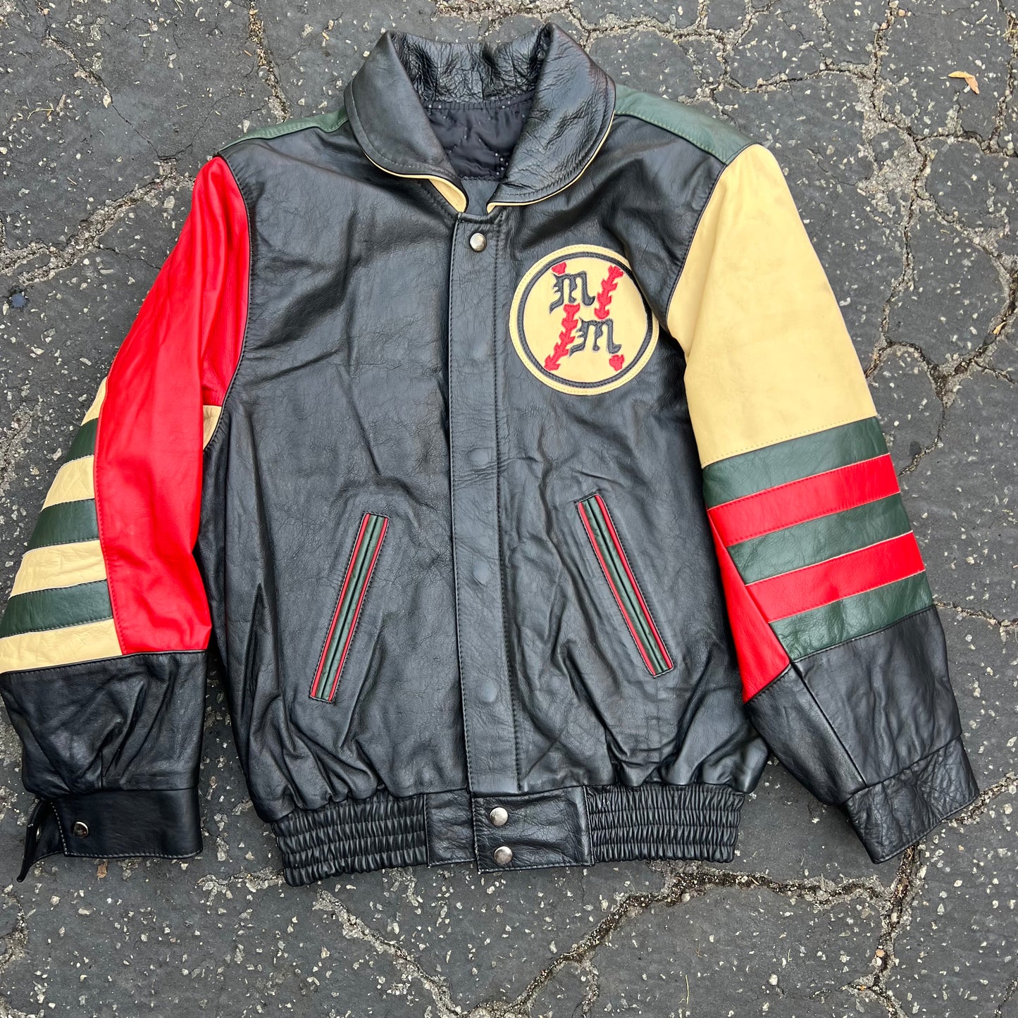 90’s Mickey Mouse World Champs Leather Jacket, Amazing condition, True to size: Small